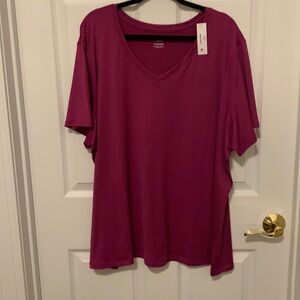 Atheistic Women’s NWT Fuchsia T-shirt plus size 3XL (24W-26W)